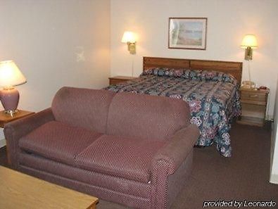 Cobblestone Inn & Suites - Trenton Экстерьер фото