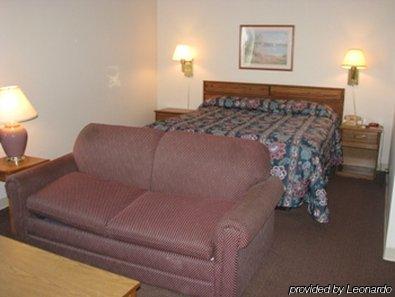 Cobblestone Inn & Suites - Trenton Экстерьер фото