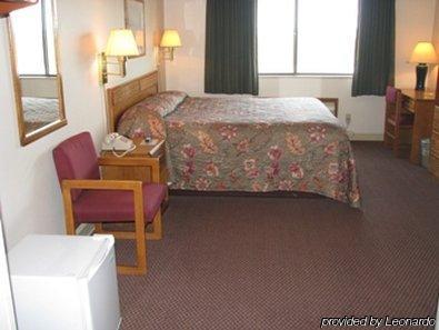 Cobblestone Inn & Suites - Trenton Экстерьер фото